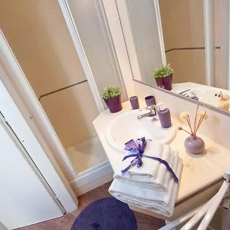 Apartment Comfortable Very Close To The Vatican Free Wifi No123 Rome